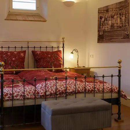 Boutique-hotel Im Sternenhof Szálloda *